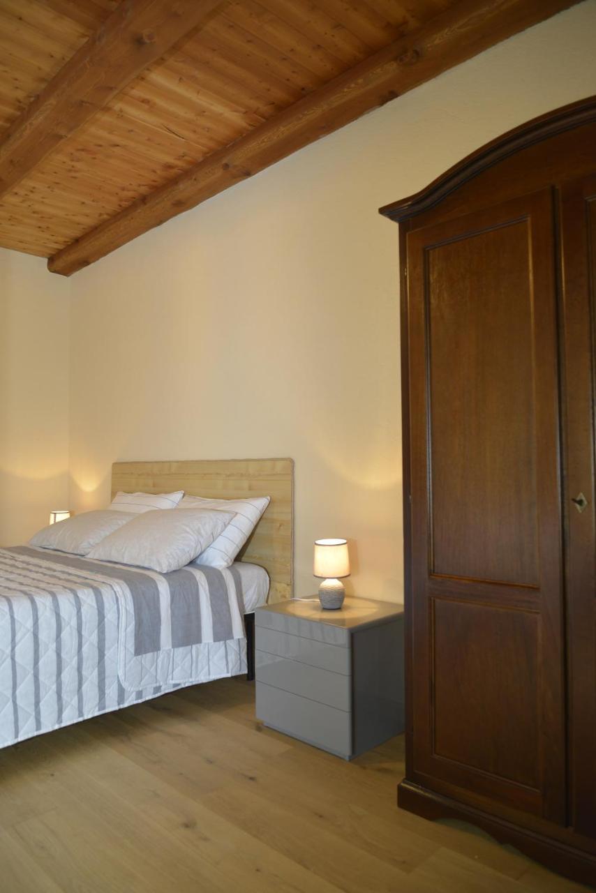 Agriturismo Ai Pruesot Bagnolo Piemonte Kültér fotó