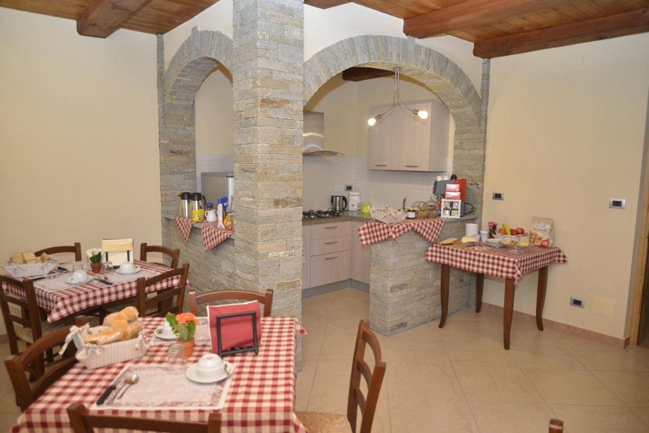Agriturismo Ai Pruesot Bagnolo Piemonte Kültér fotó