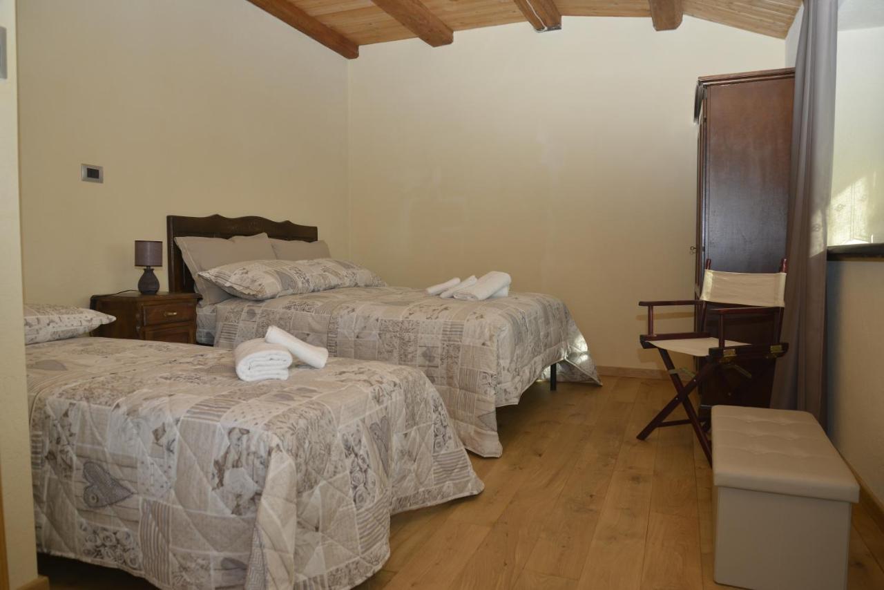 Agriturismo Ai Pruesot Bagnolo Piemonte Kültér fotó