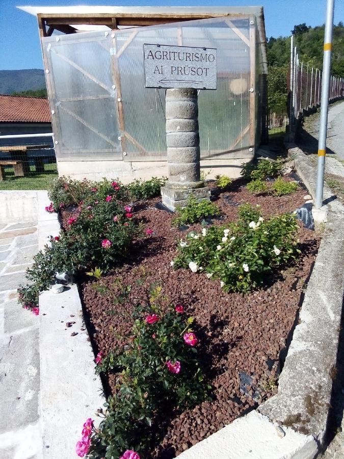 Agriturismo Ai Pruesot Bagnolo Piemonte Kültér fotó
